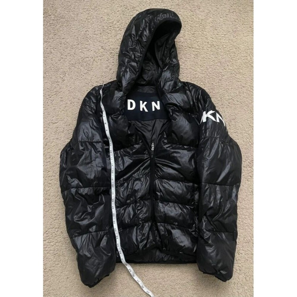 DKNY Black Hooded Puffer Jacket – Size Medium